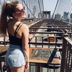 Meet your Posher, Luisa